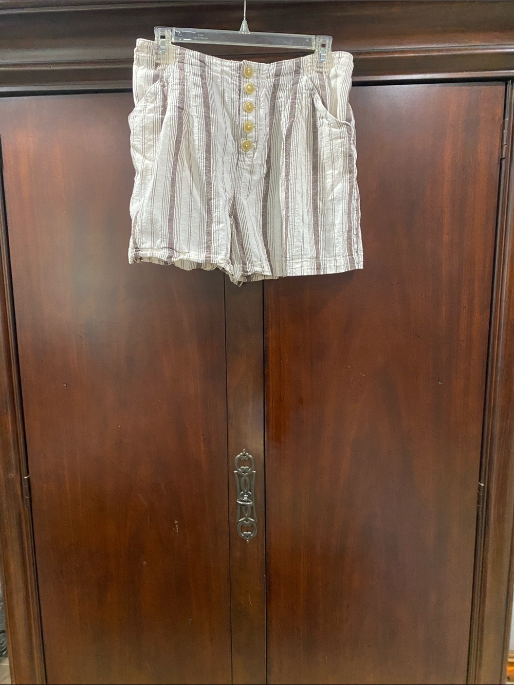 Striped Button-Front Women’s Shorts - White & Brown